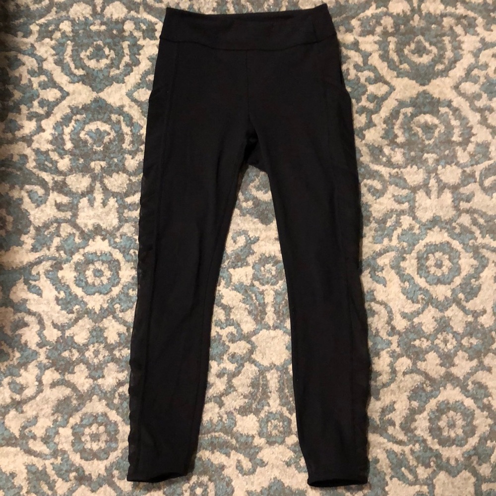 Lululemon leggings with mesh side panels - size 4